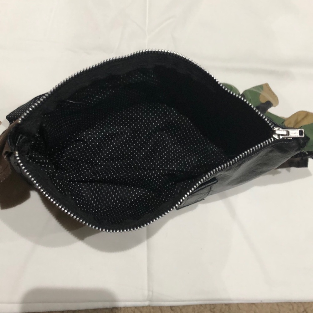 Fanny Pack - image 4